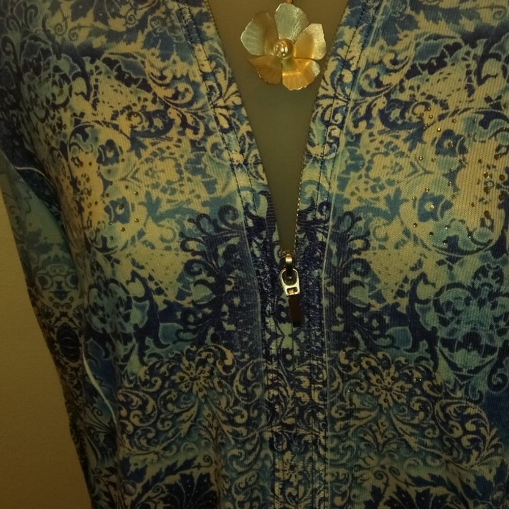 🥰💥🆑 NWT 🆕Como Vintage Lovely Blue Patterned Zippered Hoodie NWT - Picture 5 of 9